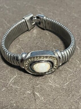 Silver-Tone Stretch Bracelet with Cream Stone Accent- stone needs replacing